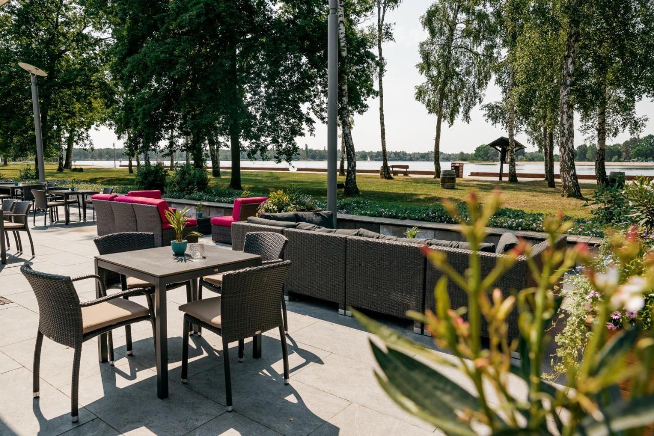 Seehotel Am Tankumsee イゼンビュッテル エクステリア 写真